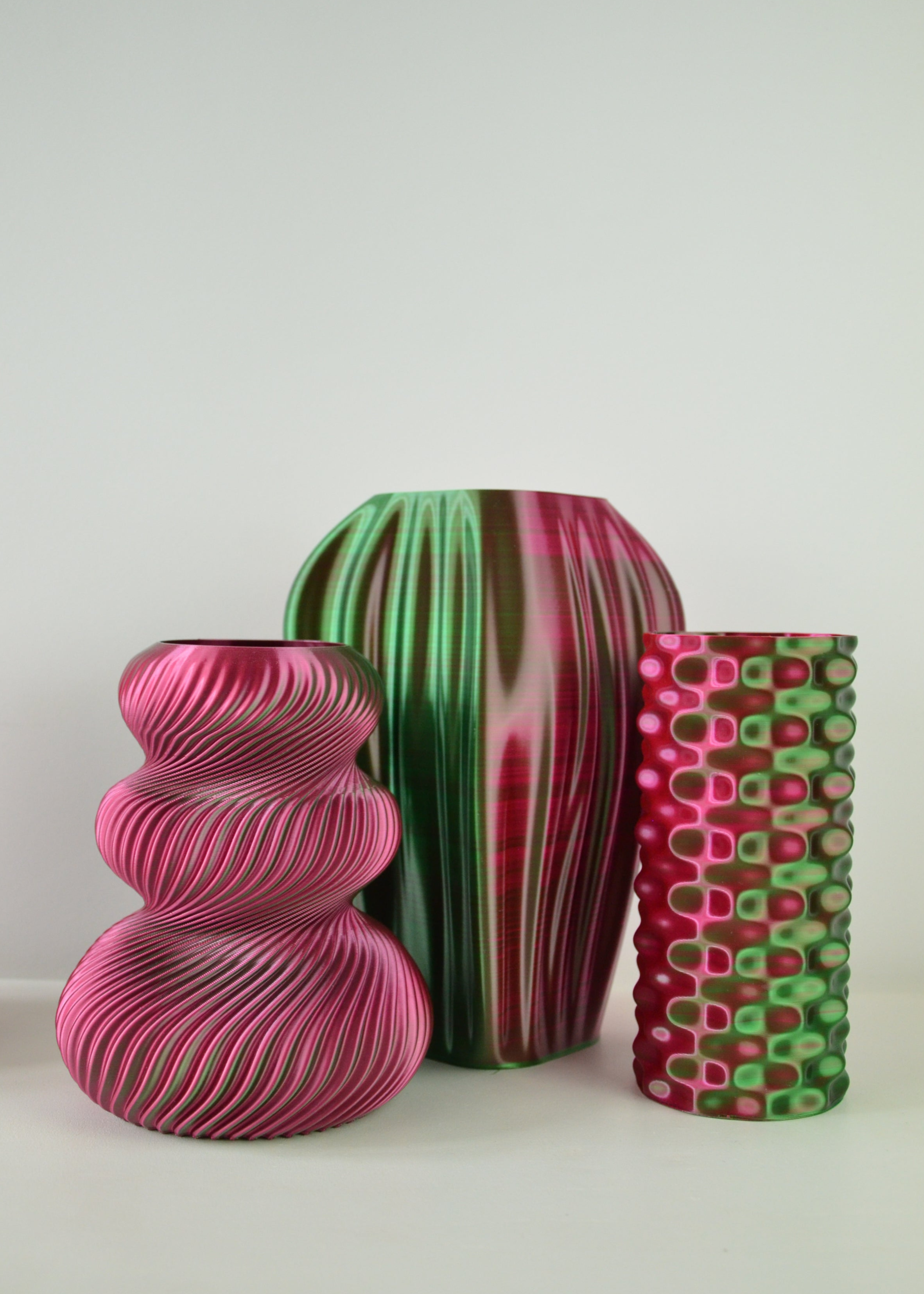 Hypnotube Vase