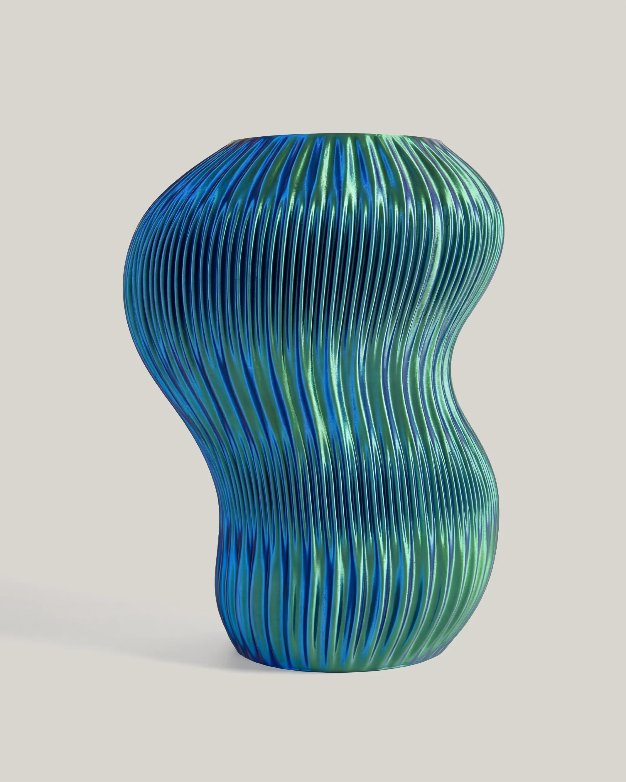 Kiya Down Vase