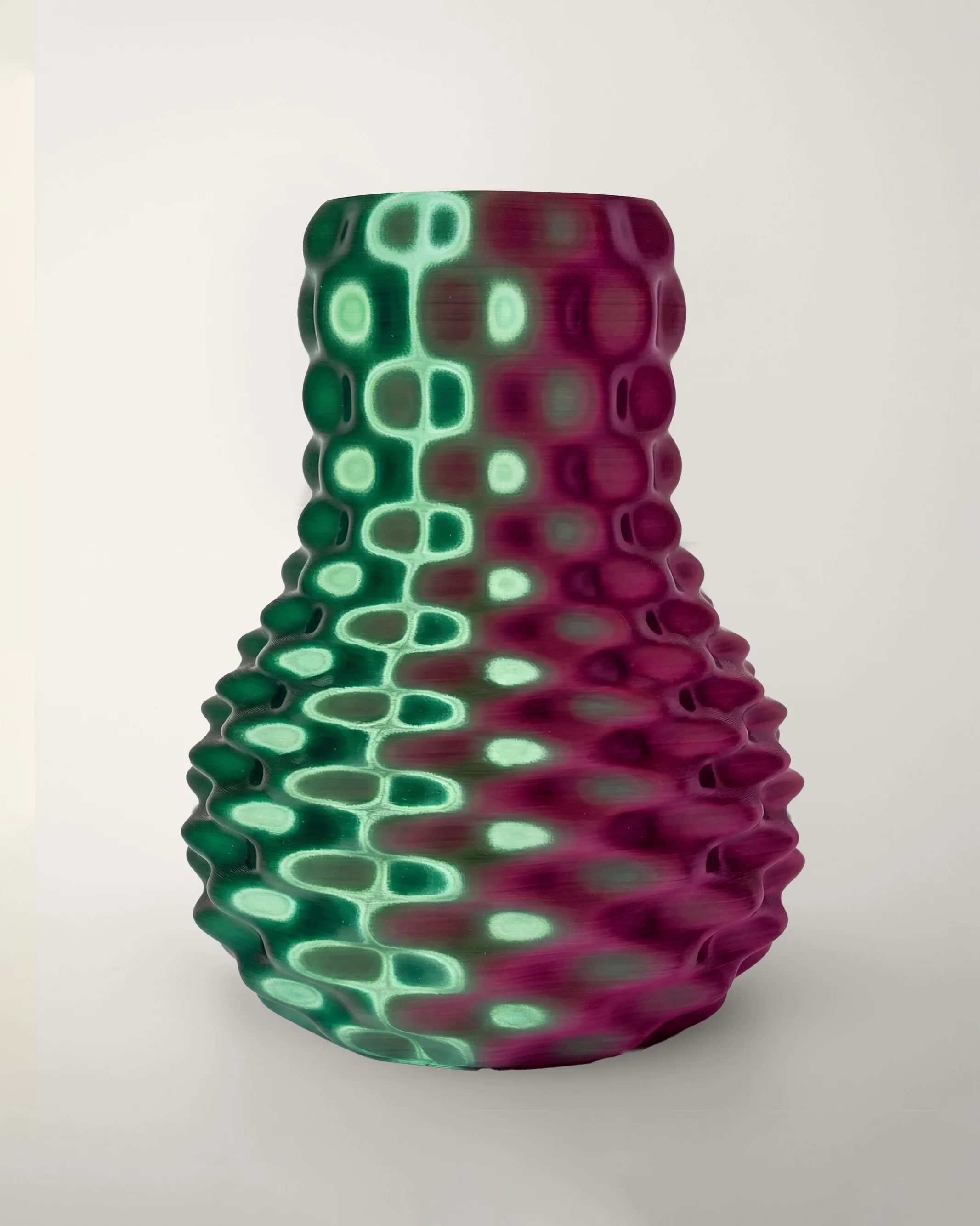 Hypno Vase