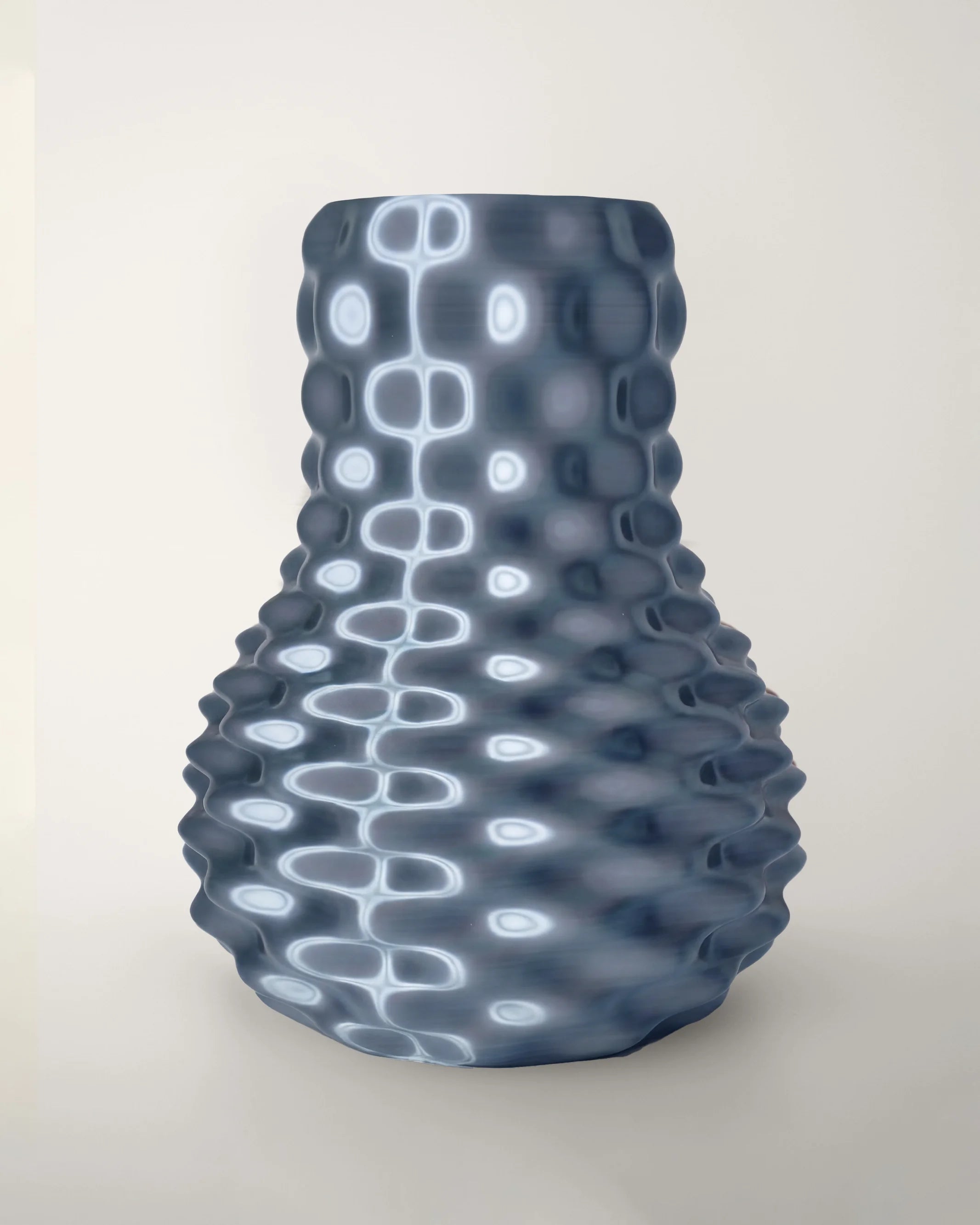 Hypno Vase