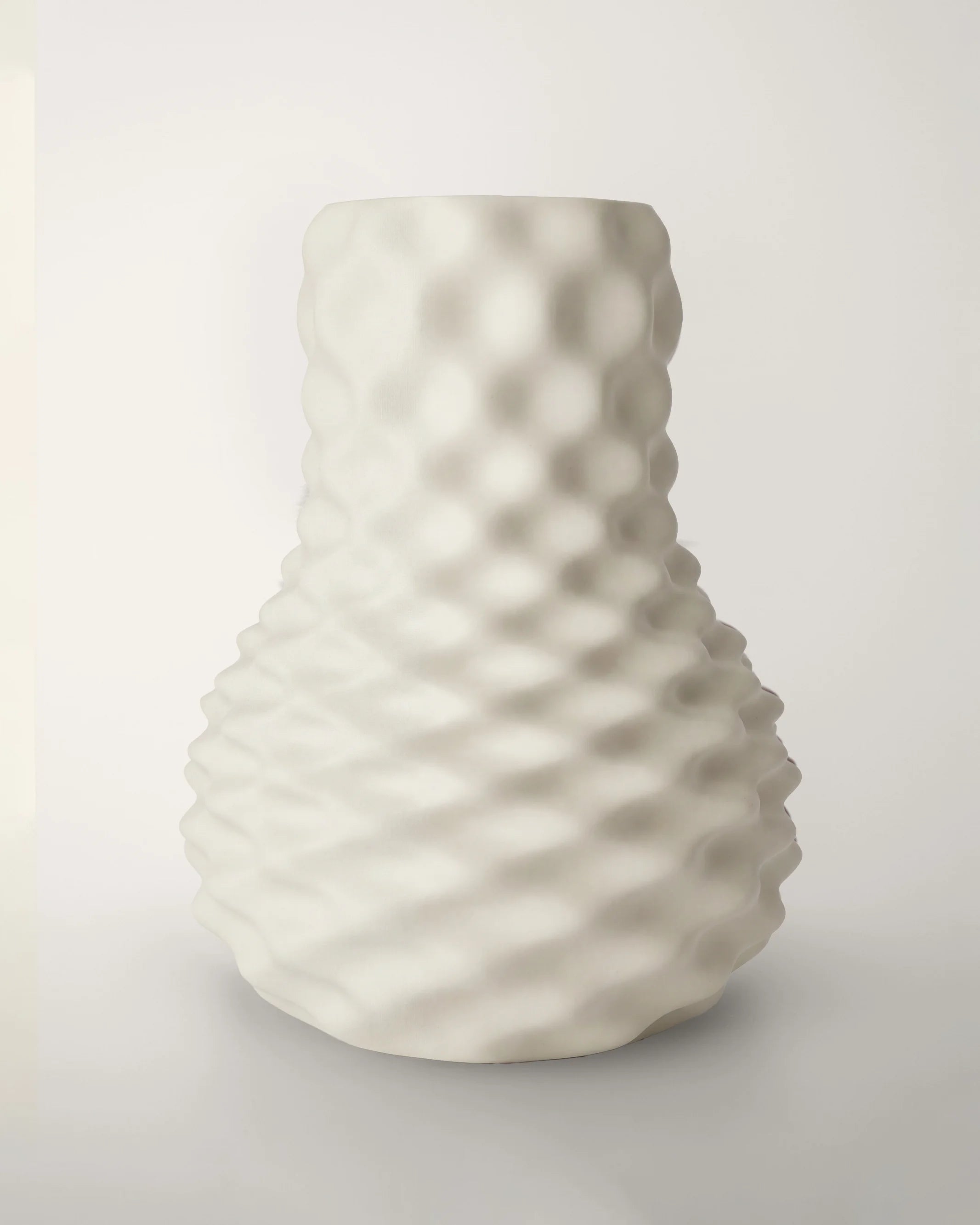 Hypno Vase