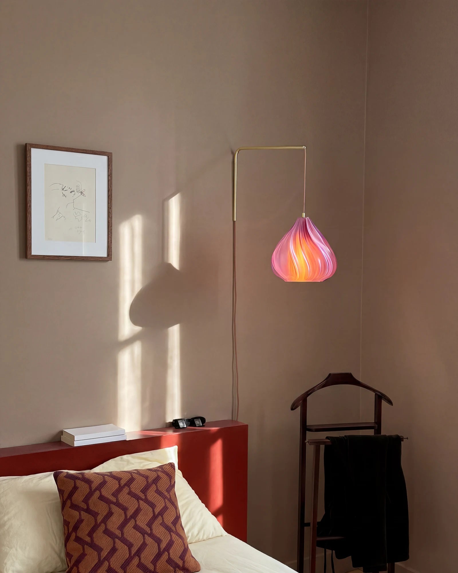 Soufflé Pendant Light