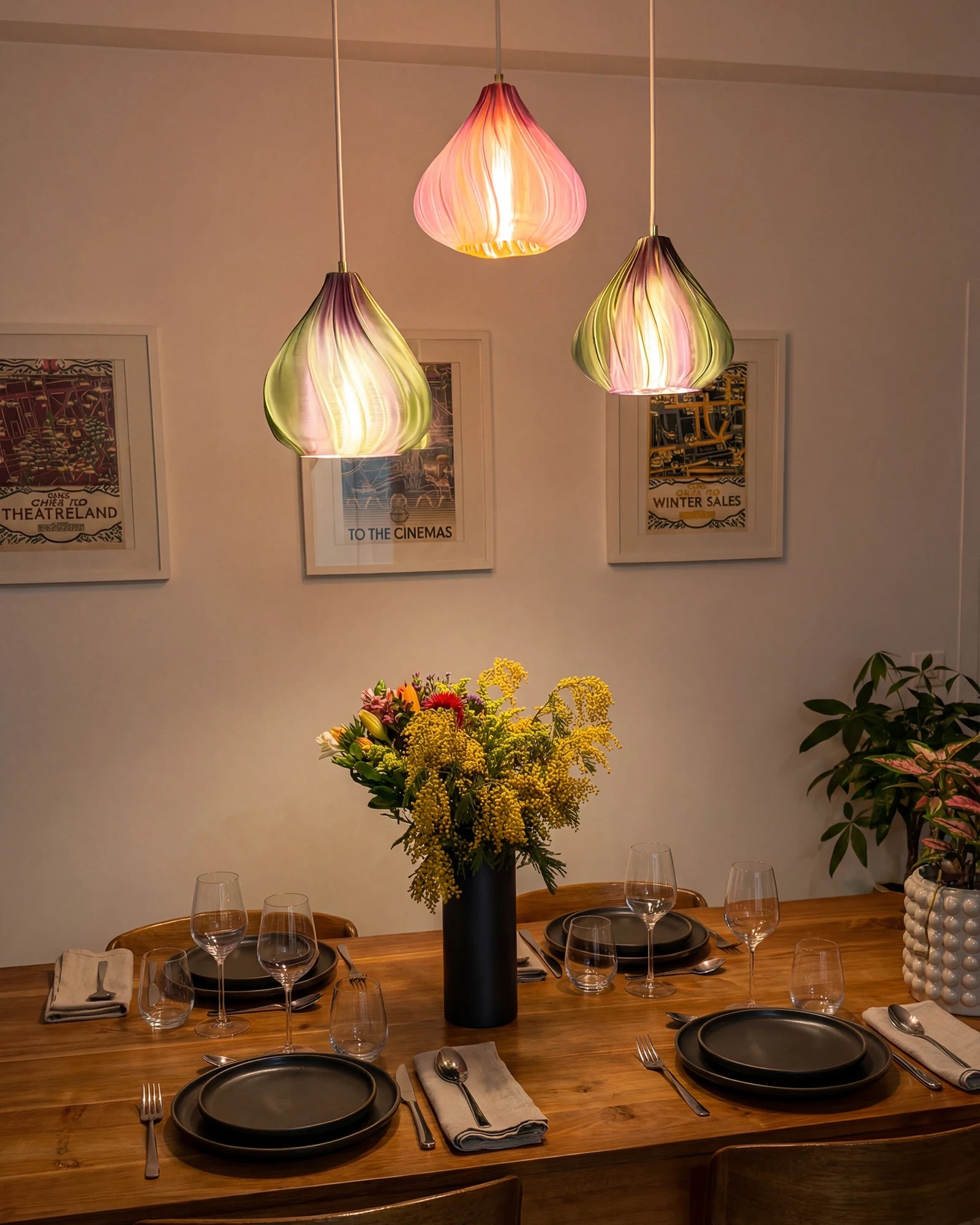 Soufflé Pendant Light