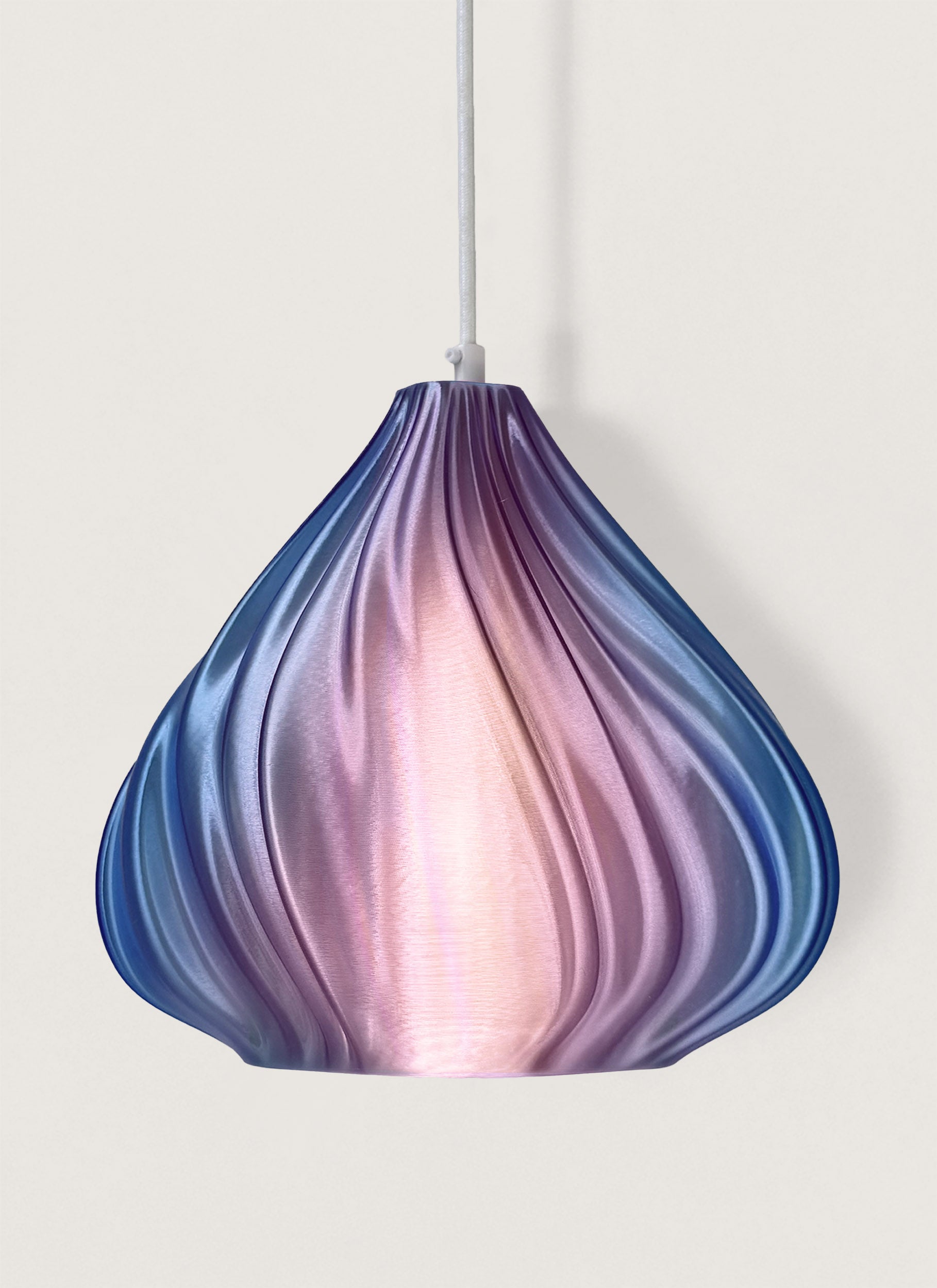 Soufflé Pendant Light